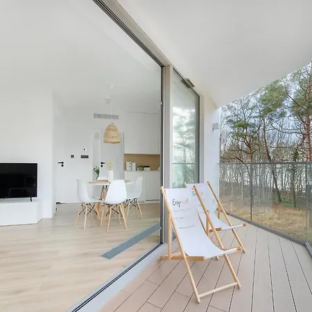Apartment In Pobierowo With Sea View, Cleaning Included Lägenhet
